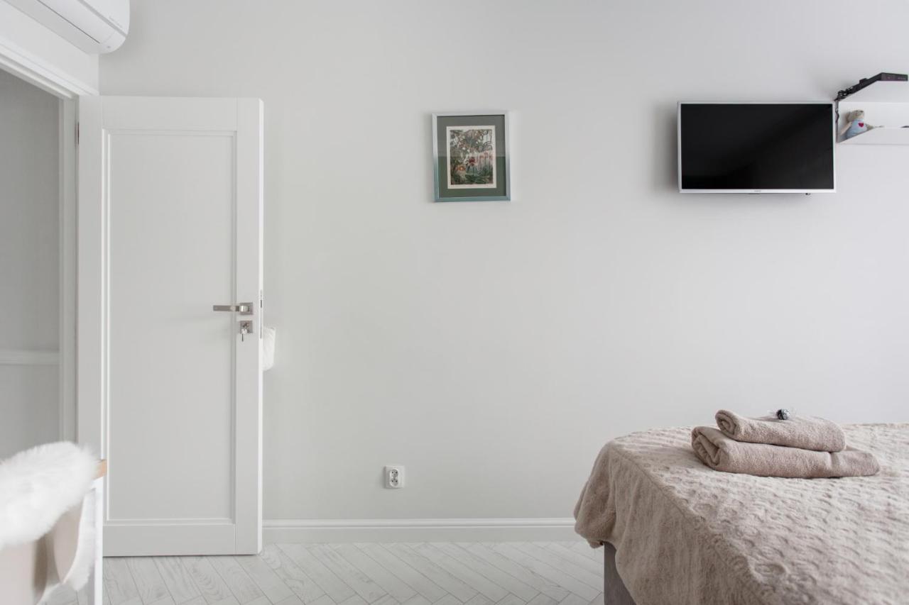 Luksusowy apartament Hercena7 w sercu miasta Breslavia Exterior foto